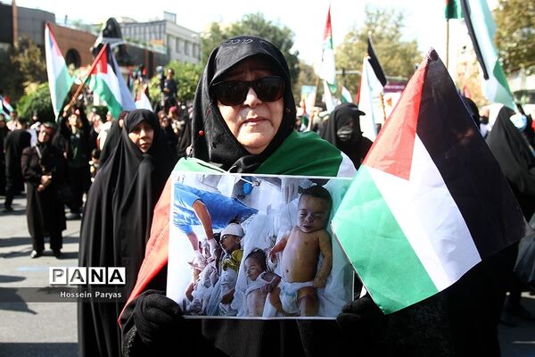 اجتماع بزرگ مادران و کودکان در حمایت از مردم فلسطین
