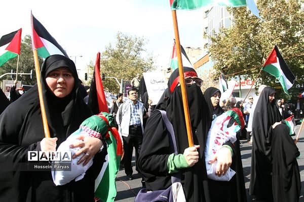 اجتماع بزرگ مادران و کودکان در حمایت از مردم فلسطین