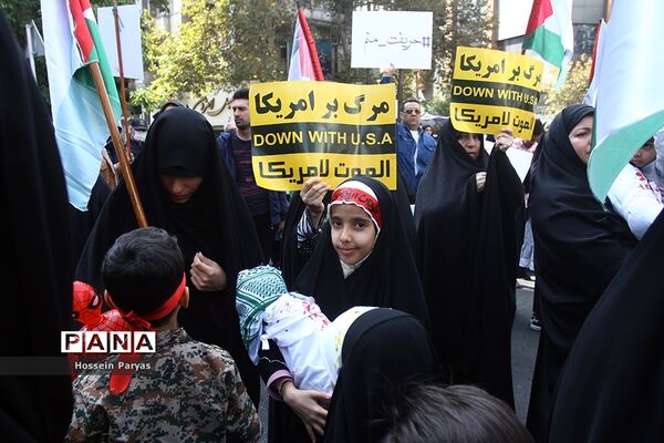 اجتماع بزرگ مادران و کودکان در حمایت از مردم فلسطین