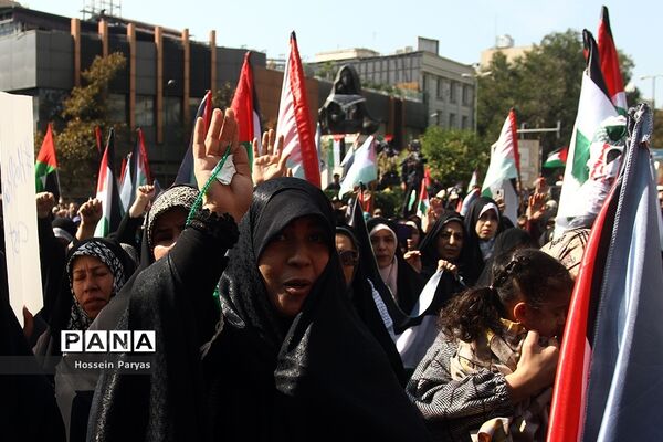اجتماع بزرگ مادران و کودکان در حمایت از مردم فلسطین