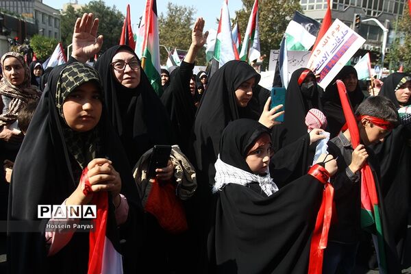 اجتماع بزرگ مادران و کودکان در حمایت از مردم فلسطین