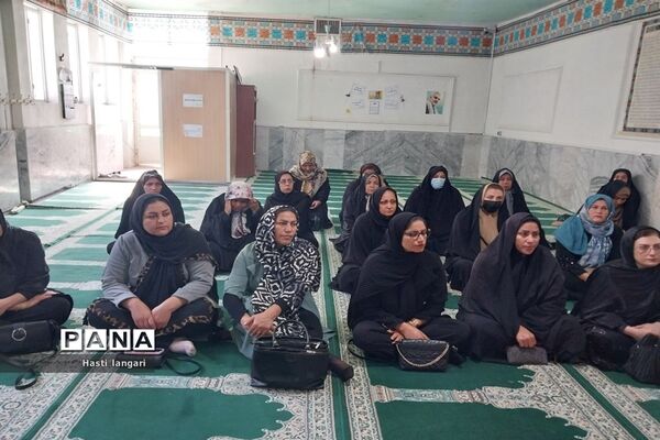 گرامیداشت هفته پیوند اولیا و مربیان