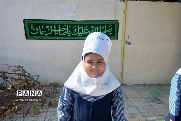 پویش نذر آب در دبستان غیر دولتی مهردخت ناحیه ۵ مشهد