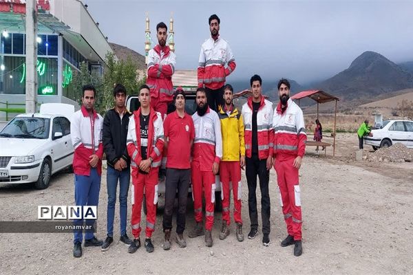 عملیات نجات جان  کوهنورد مصدوم درارتفاعات یامان داغی توسط نجاتگران جمعیت هلال احمر شهرستان مانه وسملقان
