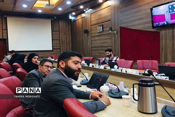 نشست هم‌اندیشی کارشناسان مشاوره آموزش و پرورش شهرستان‌های استان تهران