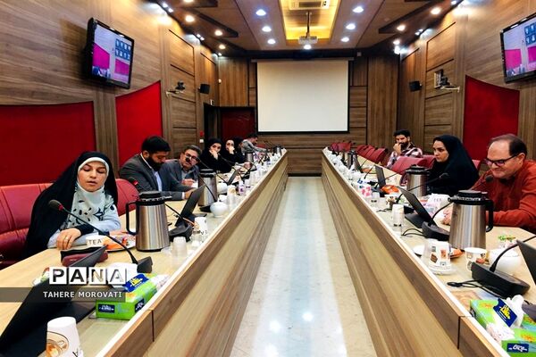 نشست هم‌اندیشی کارشناسان مشاوره آموزش و پرورش شهرستان‌های استان تهران