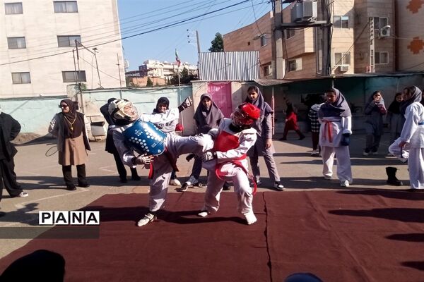 المپیاد ورزشی درون مدرسه‌ای در قائم‌شهر
