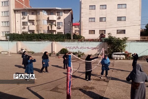 المپیاد ورزشی درون مدرسه‌ای در قائم‌شهر