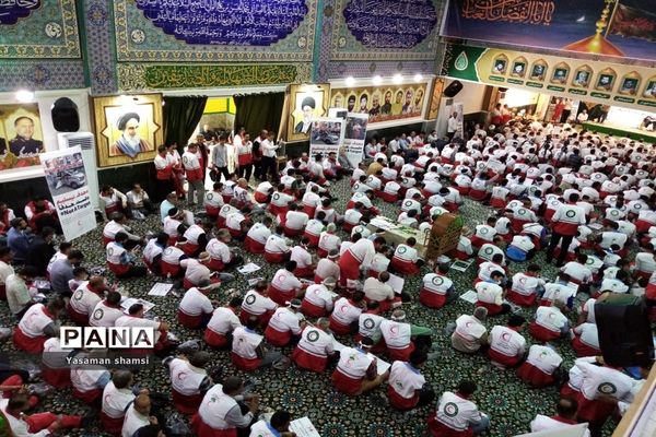 اجتماع هزار نفری امدادگران، جوانان و داوطلبان جمعیت هلال‌احمر خوزستان در حمایت از مردم مظلوم فلسطین