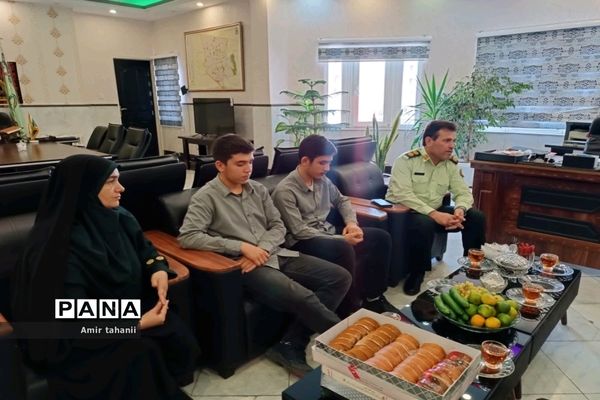 دیدار مدیر آموزش و پرورش منطقه۱۸ شهر تهران با روسا کلانتری‌های منطقه