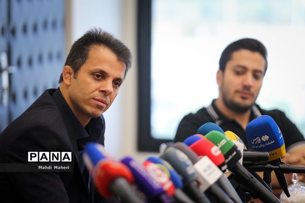 نشست خبری مربیان کشتی آزاد و فرنگی