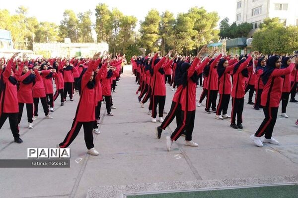 المپیاد ورزشی درون مدرسه‌ای در دبیرستان دخترانه حاج علی اکبر بهادر گراشی