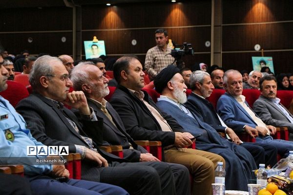 یادواره شهدای دانش‌آموز و معلم آموزش و پرورش ناحیه پنج تبریز