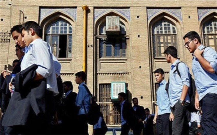 اجرای برنامه‌های‌ بنیادین در سمپاد منجر به تحقق شایستگی‌ها در دانش‌آموزان می‌شود