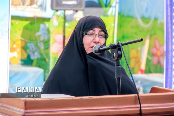 کلنگ زنی مدرسه خیرساز یاران خمینی منطقه ۱۳