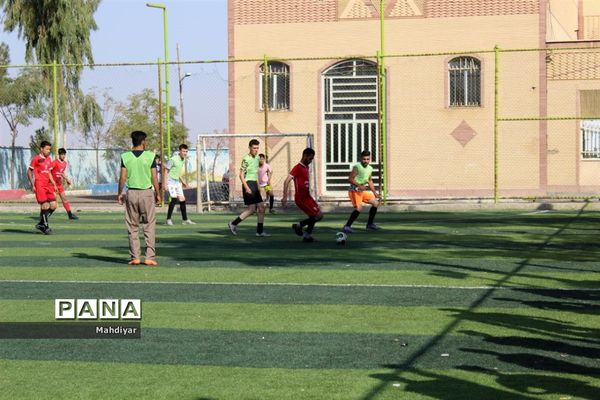 برگزاری مسابقه فوتبال بین مدارس شهر جوادآباد