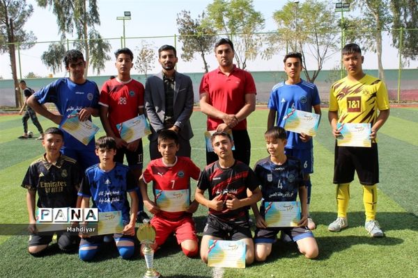 برگزاری مسابقه فوتبال بین مدارس شهر جوادآباد