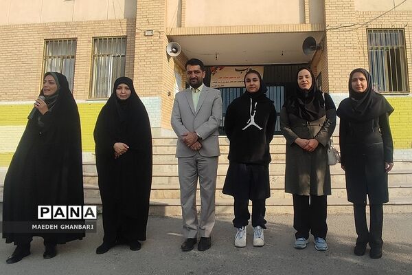 تقدیر از دانش‌آموزان مقام آور، راه‌یافته به اردوی ملی و مربیان تربیت‌بدنی شهرستان پردیس