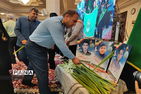برگزاری سالگرد شهدای دانش‌آموزحادثه تروریستی حرم شاهچراغ (ع)درشیراز