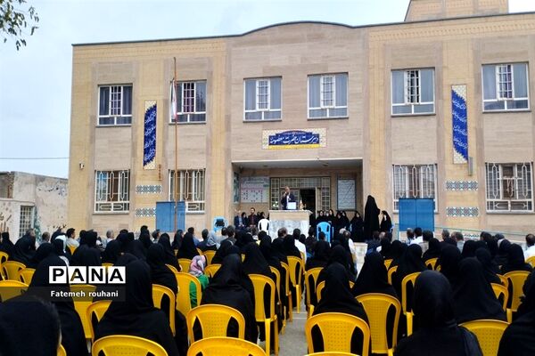 برگزاری اولین جلسه انجمن اولیا دبیرستان حضرت معصومه (س) خلیل‌آباد