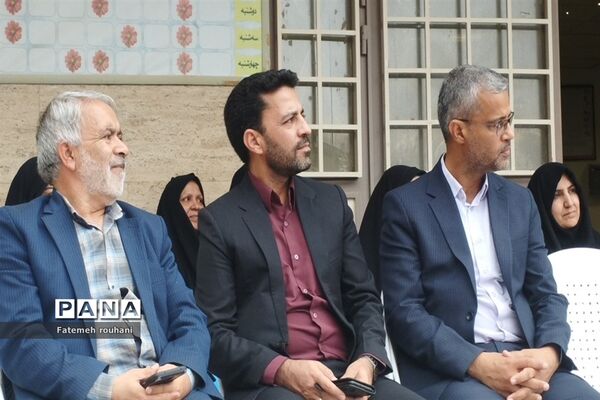 برگزاری اولین جلسه انجمن اولیا دبیرستان حضرت معصومه (س) خلیل‌آباد