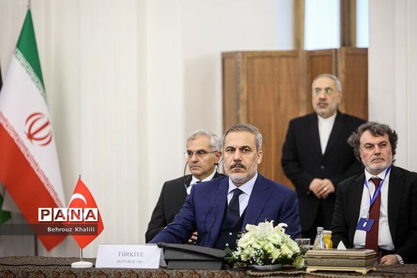 نشست وزرای امور خارجه گروه ۳+۳