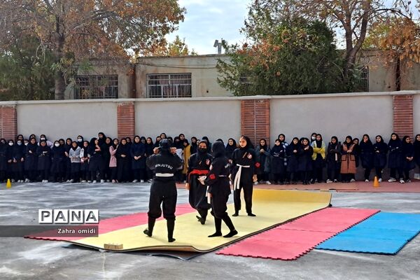 افتتاحیه مسابقات ورزشی درون‌مدرسه‌ای شهرستان ماهنشان