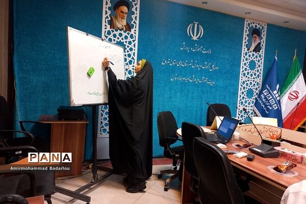 اجرای کارگاه آموزشی ویژه طرح هر مدرسه یک خبرنگار ویژه پسران بهارستان 2