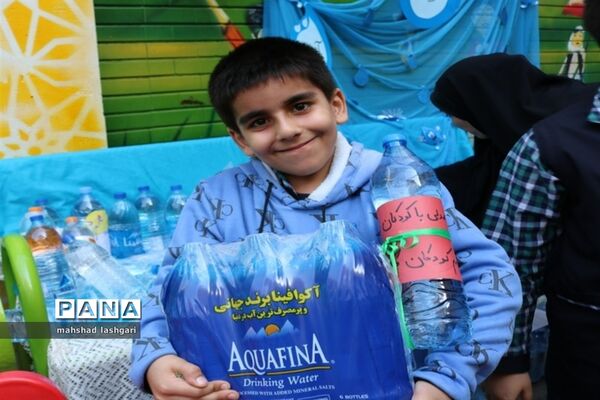 حمایت دانش‌آموزان منطقه ۱۰ از کودکان غزه