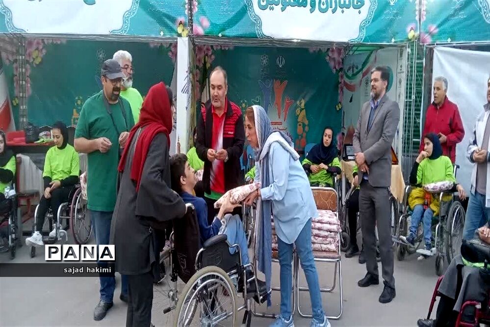 همایش بزرگ ویلچررانی به‌مناسبت هفته تربیت‌بدنی