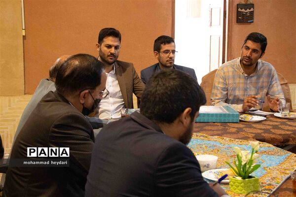 مراسم تودیع و معارفه معاونت‌ها و کارشناسان سازمان دانش‌آموزی استان یزد