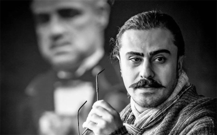 نمایش ساسیزم ماجرای خود را آغاز می‌کند