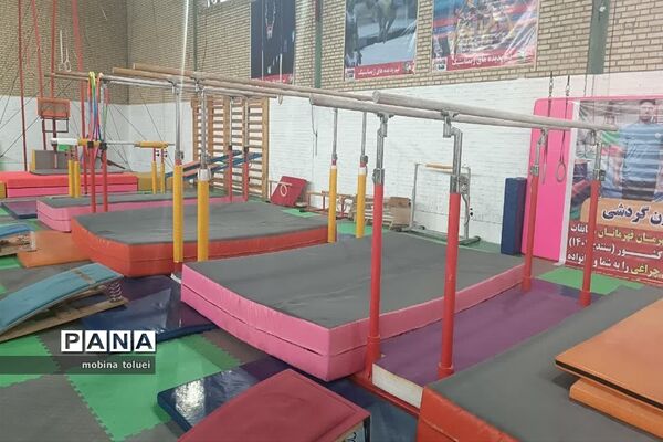 آیین افتتاح خانه ژیمناستیک در شهرستان بهارستان