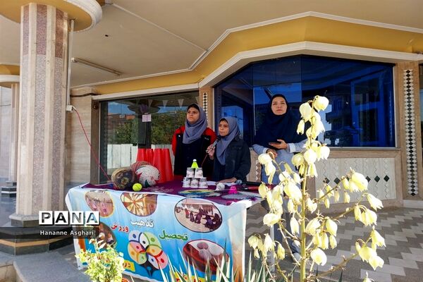 مراسم المپیاد ورزشی درون مدرسه ای در دبیرستان حضرت خدیجه(س)