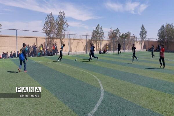 هفته تربیت‌بدنی در دبستان منتظرقائم