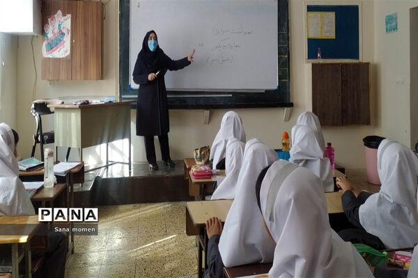 انجام معاینات مقدماتی دانش‌آموزان وشرح وظایف به سفیران سلامت
