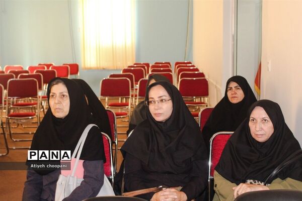 اردوی بازدید از لانه جاسوسی