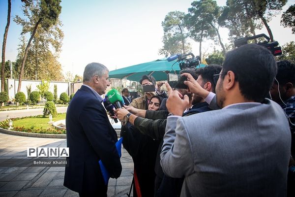 در حاشیه جلسه هیات دولت