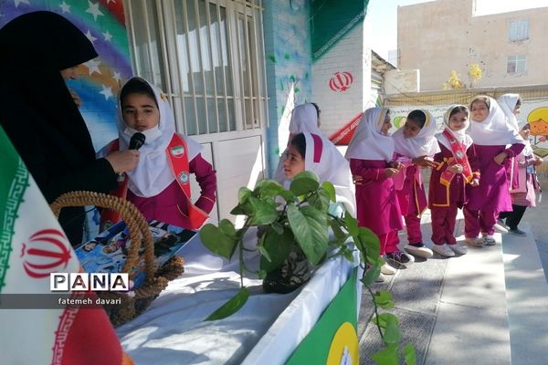 جشن میلاد امام حسن عسکری(ع) در دبستان سمیه شهرستان فاروج