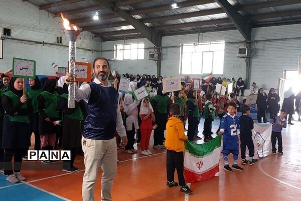 افتتاحیه مسابقات پارالمپیک به همت مدیران استثنایی ناحیه ۲  ری