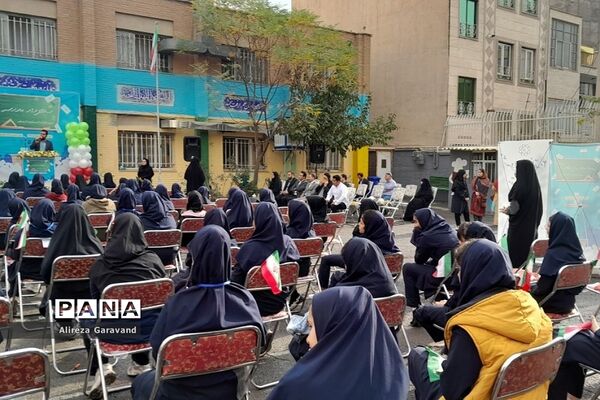 برگزاری انتخابات «شهردار مدرسه» در دبیرستان خبره‌فرشچی ناحیه‌یک شهرری