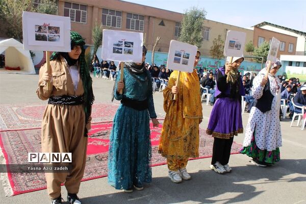 آیین نواختن زنگ پدافند غیرعامل در مدرسه موفقیان یک شهرستان بهارستان