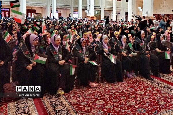 اولین سالگرد شهدای دانش‌آموز حادثه تروریستی حرم مطهر شاهچراغ(ع)