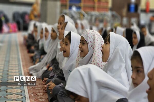 مراسم پیوند مدرسه و مسجد دبستان حاجیه خانم نوری ملارد