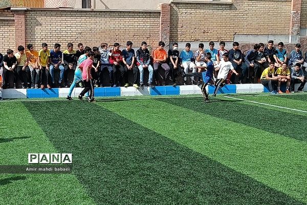 افتتاحیه المپیاد ورزشی در دبیرستان استعدادهای درخشان شهید بهشتی