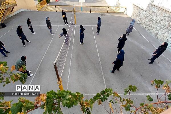 برگزاری سراسری المپیاد ورزشی در تمامی مدارس دخترانه شهرستان‌پردیس
