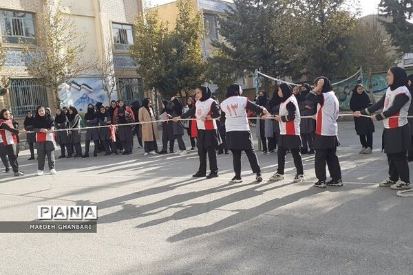 برگزاری سراسری المپیاد ورزشی در تمامی مدارس دخترانه شهرستان‌پردیس