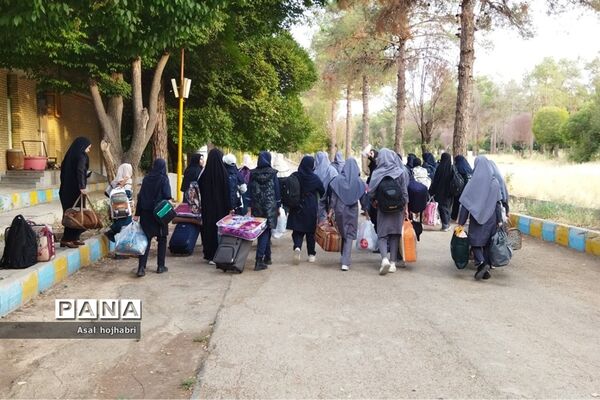برگزاری اردوی دانش آموزی طرح شهید نیری در اردوگاه شهید دستغیب شیراز