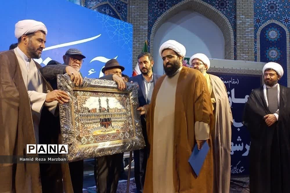 مراسم تکریم و معارفه امام جمعه شهرک واوان درشهرستان‌ اسلامشهر