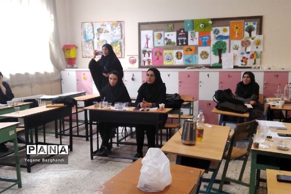 نشست تخصصی مدرسان طرح شهید همت